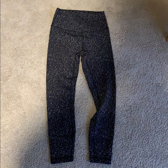 Special Pattern Lululemon Wunder Under - Picture 3 of 4